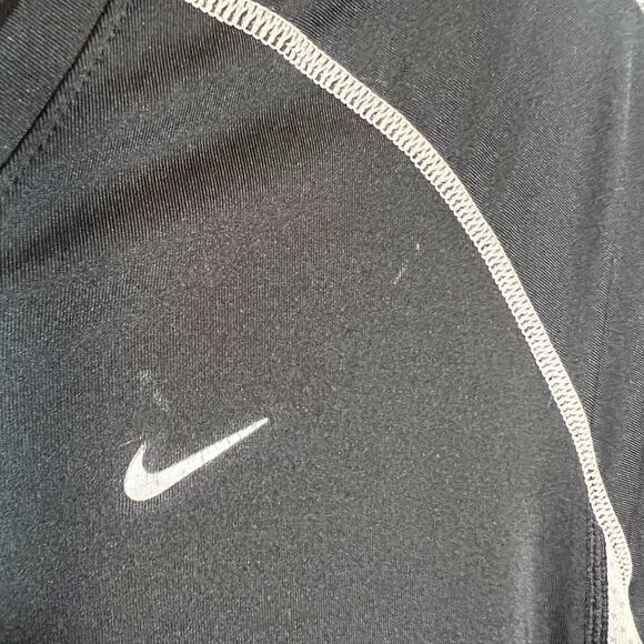 Nike Shirt Womens Medium Black Crewneck Short Sleeve Performance Stretch - Picture 6 of 11